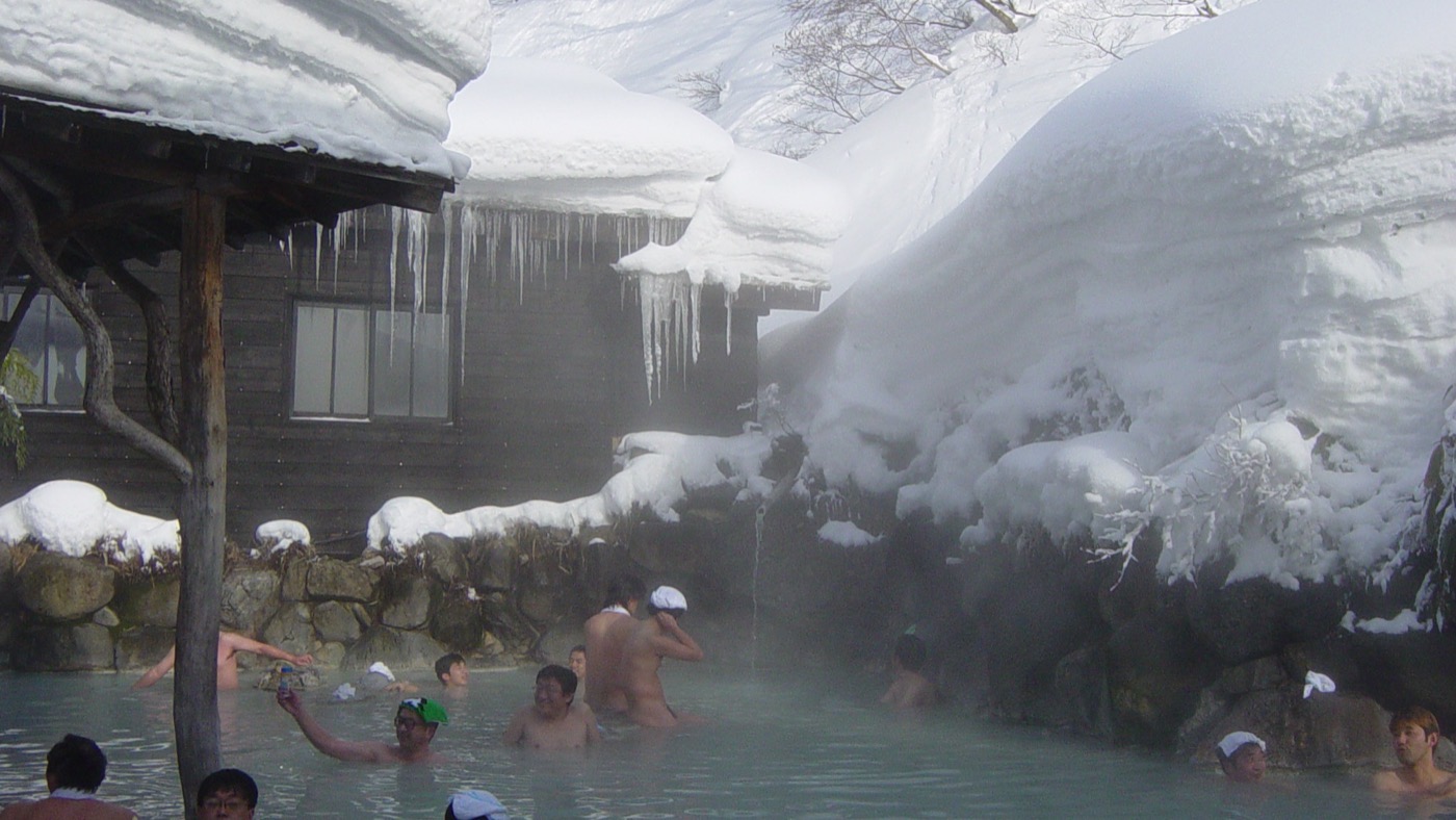 El baño exterior del onsen de Tsurunoyu