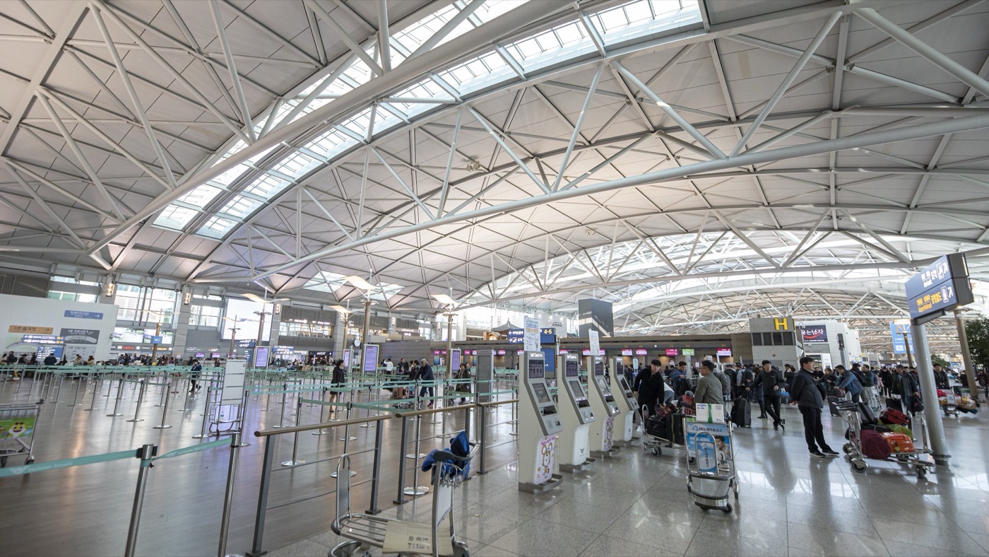 El vestíbulo de salidas de la Terminal 1 del aeropuerto internacional de Incheon