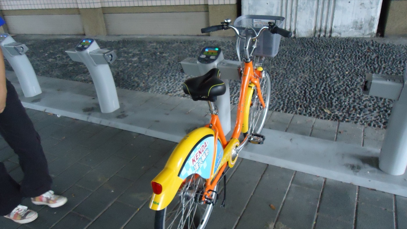 Una estación de anclaje de YouBike en Taipéi